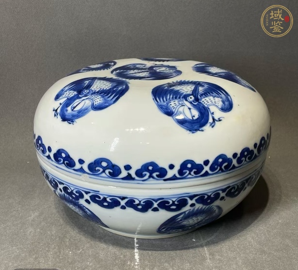 古玩陶瓷青花蓋盒真品鑒賞圖