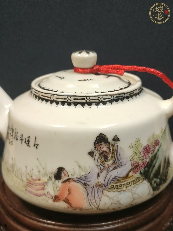 古玩陶瓷粉彩太白醉酒圖茶壺真品鑒賞圖