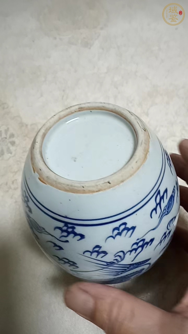 古玩陶瓷鶴紋青花罐真品鑒賞圖