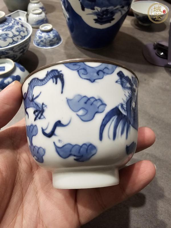 古玩陶瓷青花龍鳳紋杯真品鑒賞圖