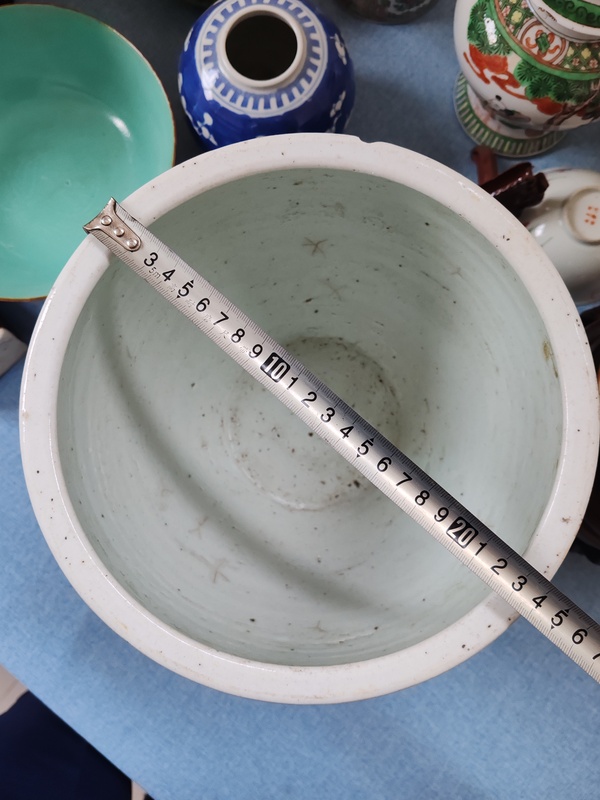 古玩陶瓷清中期青花纏枝花卉紋卷缸拍賣,當(dāng)前價格2280元