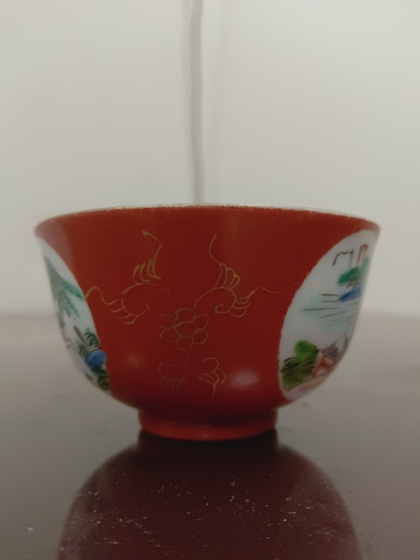 古玩陶瓷晚清**紅開窗粉彩山水茶圓拍賣，當(dāng)前價(jià)格1380元