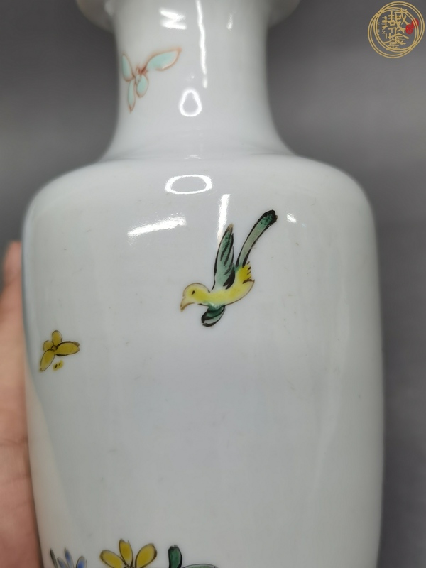 古玩陶瓷粉彩花鳥紋棒槌瓶真品鑒賞圖