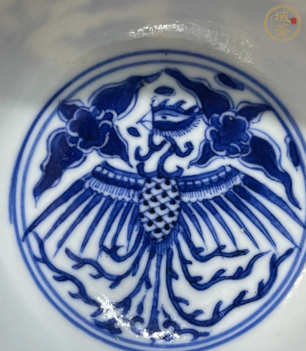 古玩陶瓷青花鸞鳳和鳴紋茶碗真品鑒賞圖