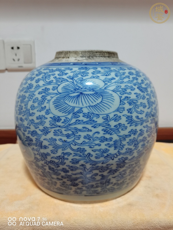 古玩陶瓷嘉慶青花罐真品鑒賞圖