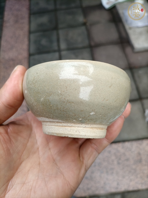 古玩陶瓷青釉茶碗真品鑒賞圖