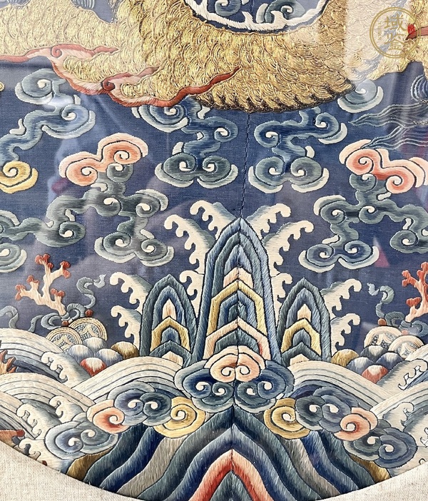 古玩雜項(xiàng)龍紋刺繡真品鑒賞圖