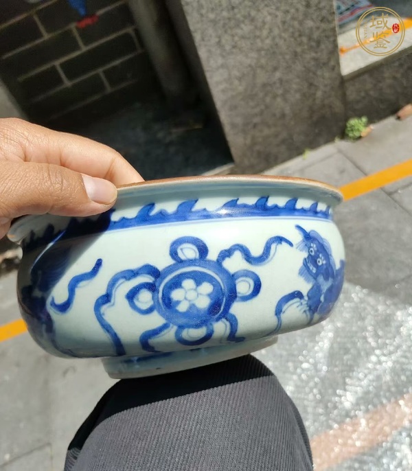 古玩陶瓷青花爐真品鑒賞圖