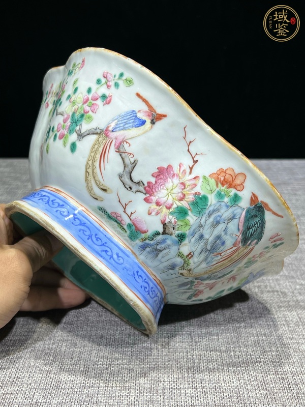 古玩陶瓷花鳥(niǎo)紋粉彩碗真品鑒賞圖