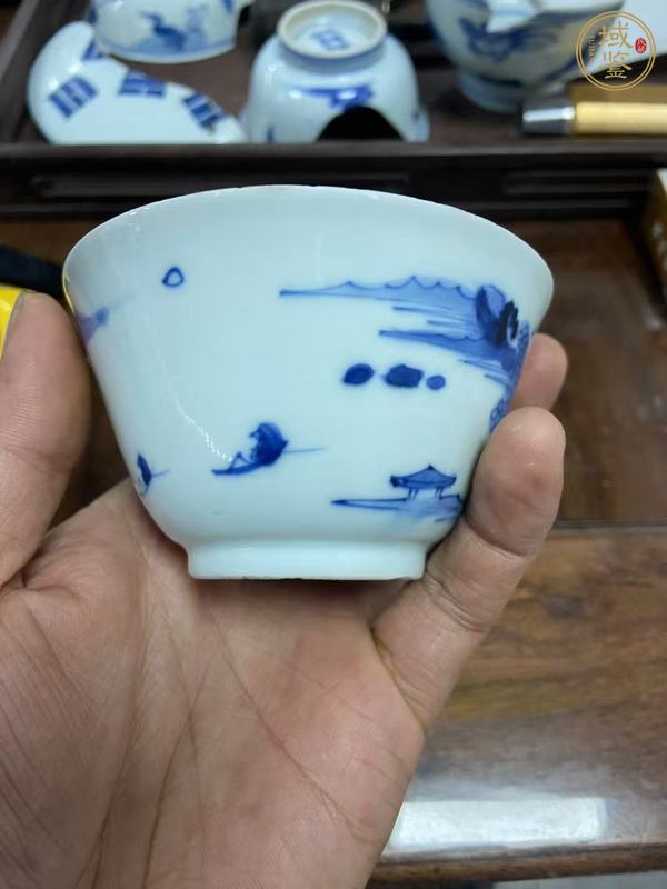 古玩陶瓷清晚期 青花山水紋杯真品鑒賞圖