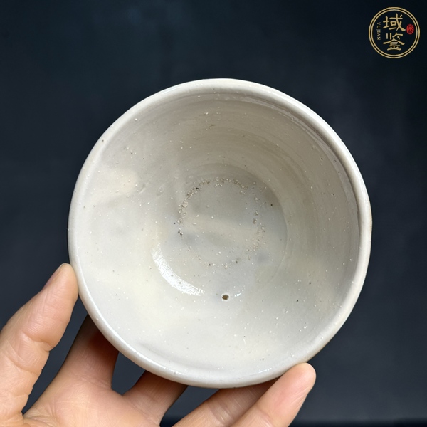 古玩陶瓷磁州窯白釉茶碗真品鑒賞圖