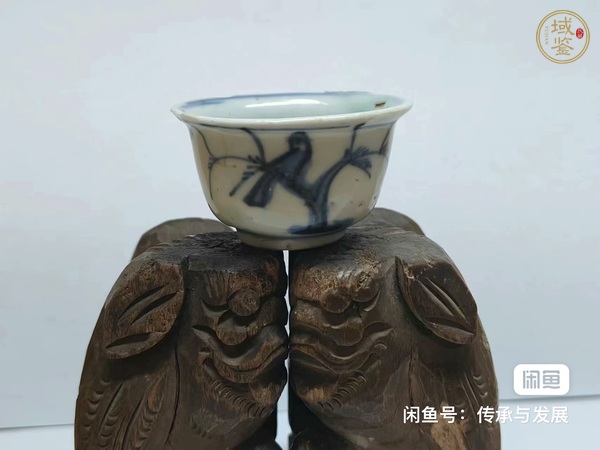 古玩陶瓷晚明青花花鳥杯真品鑒賞圖