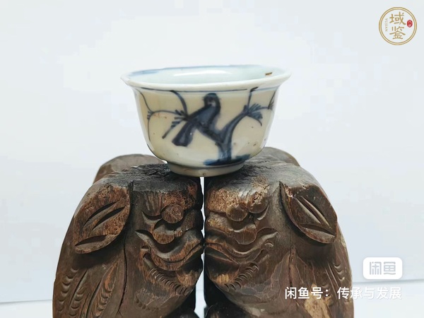 古玩陶瓷晚明青花花鳥杯真品鑒賞圖