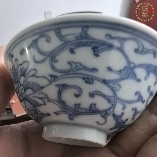 古玩陶瓷清道光 青花淡描紋小杯真品鑒賞圖