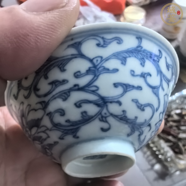 古玩陶瓷清道光 青花淡描紋小杯真品鑒賞圖