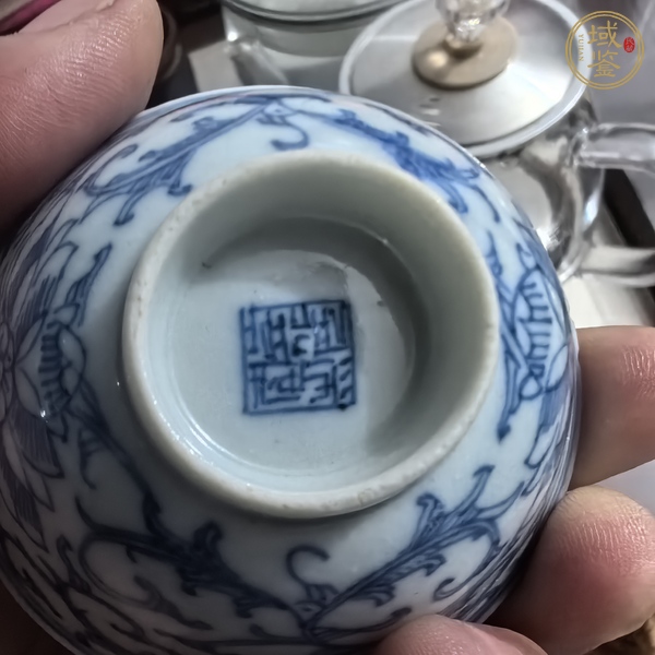 古玩陶瓷清道光 青花淡描紋小杯真品鑒賞圖