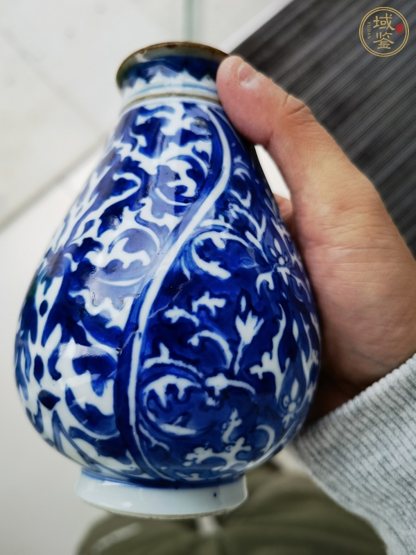 古玩陶瓷青花花卉紋琵琶尊真品鑒賞圖