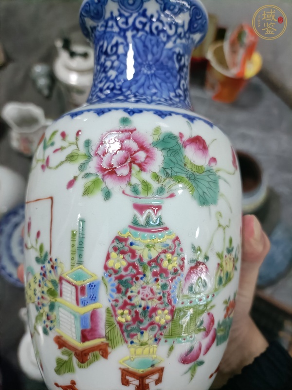 古玩陶瓷青花粉彩瓶真品鑒賞圖