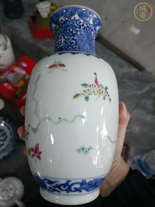 古玩陶瓷青花粉彩瓶真品鑒賞圖