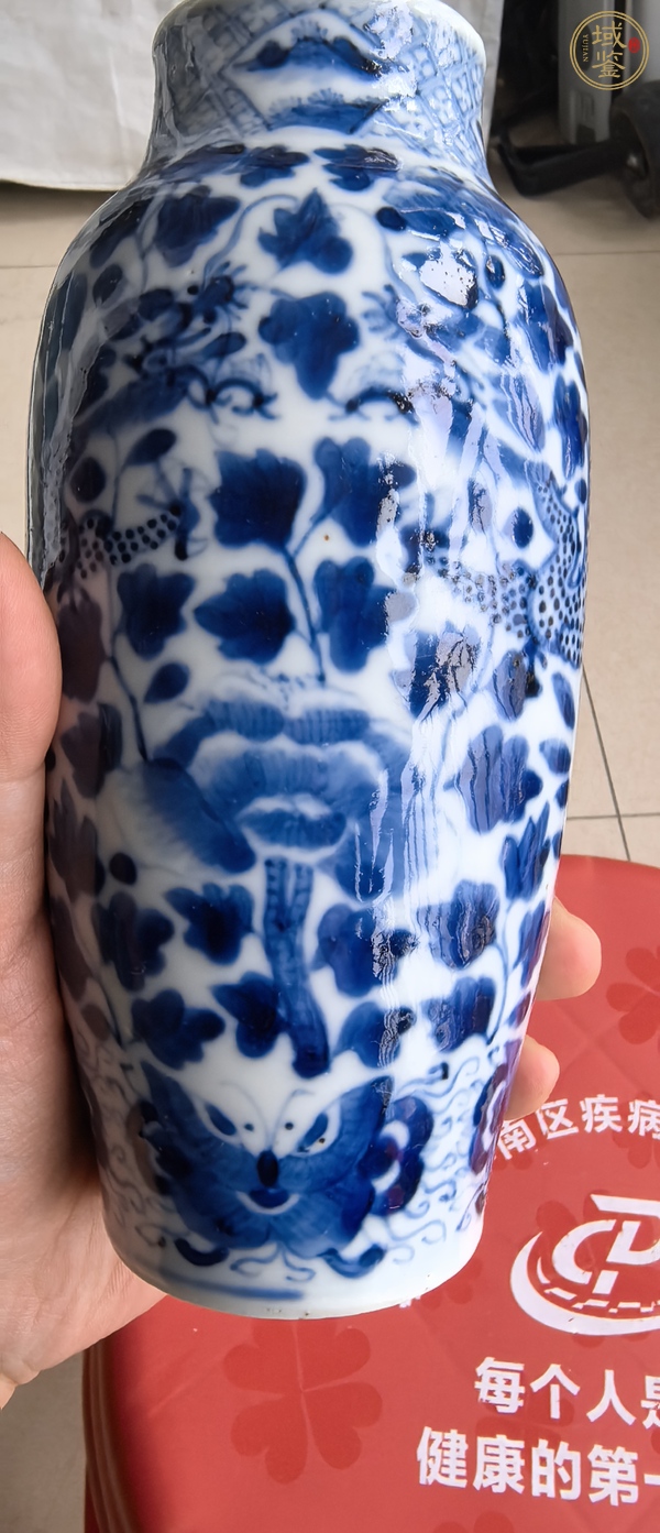 古玩陶瓷青花雙龍穿花卉紋瓶真品鑒賞圖