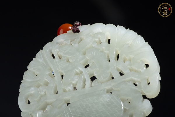 古玩玉器清·青白玉雕花籃佩真品鑒賞圖