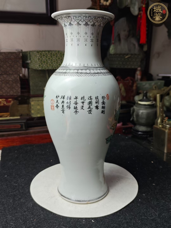 古玩陶瓷花鳥紋觀音瓶真品鑒賞圖