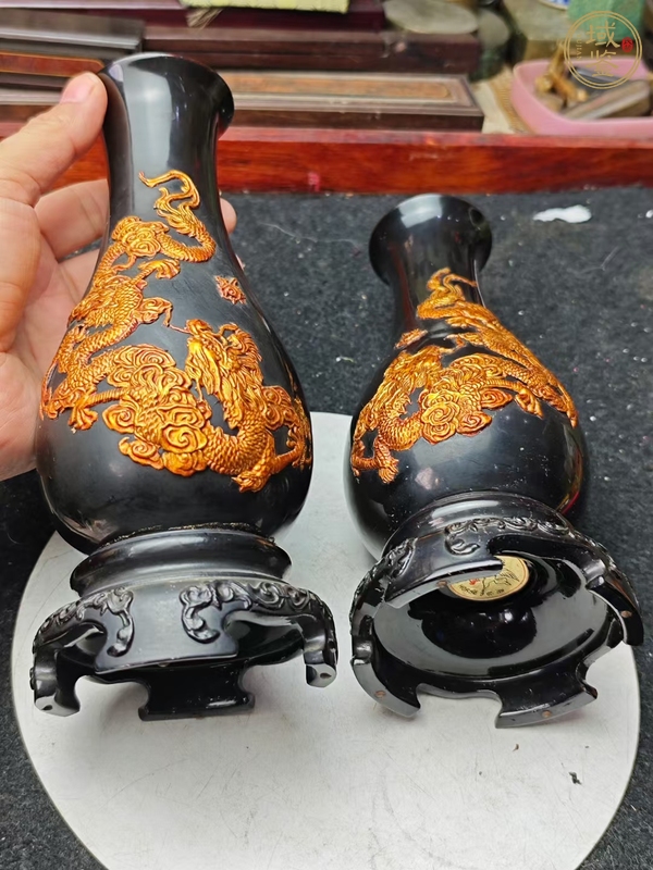 古玩雜項(xiàng)脫胎漆器龍紋瓶真品鑒賞圖