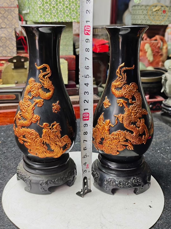 古玩雜項(xiàng)脫胎漆器龍紋瓶真品鑒賞圖