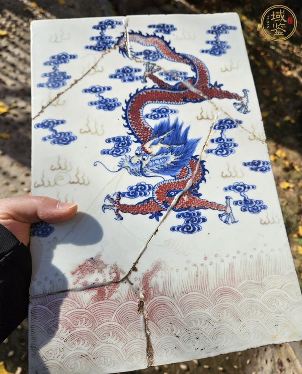 古玩陶瓷青花釉里紅瓷板畫真品鑒賞圖