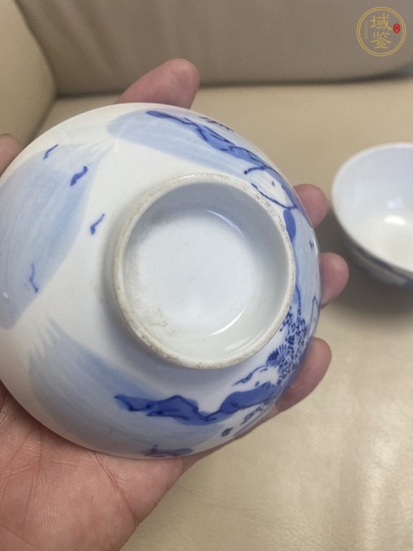 古玩陶瓷山水紋青花蓋杯真品鑒賞圖