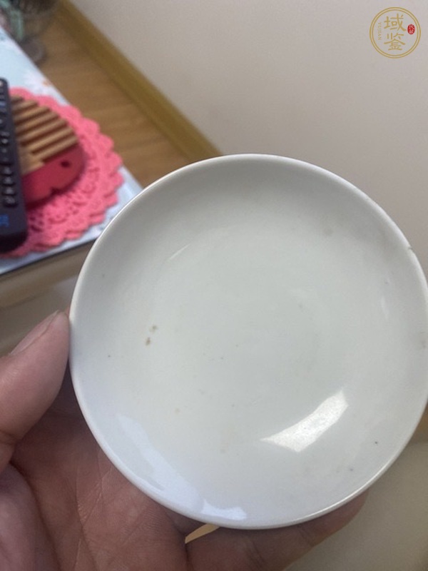 古玩陶瓷山水紋青花蓋杯真品鑒賞圖