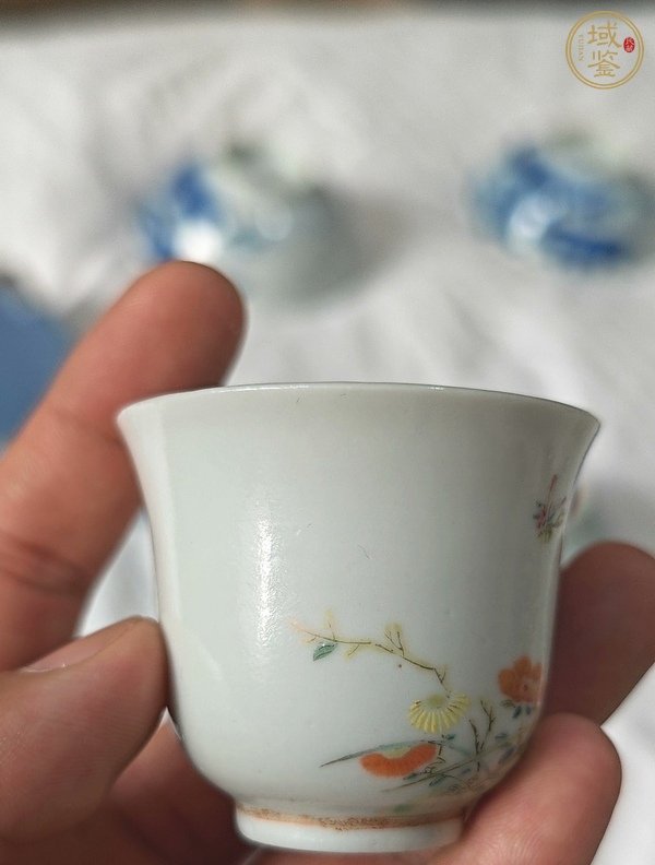 古玩陶瓷粉彩花鳥紋仰鐘杯，官窯胎真品鑒賞圖