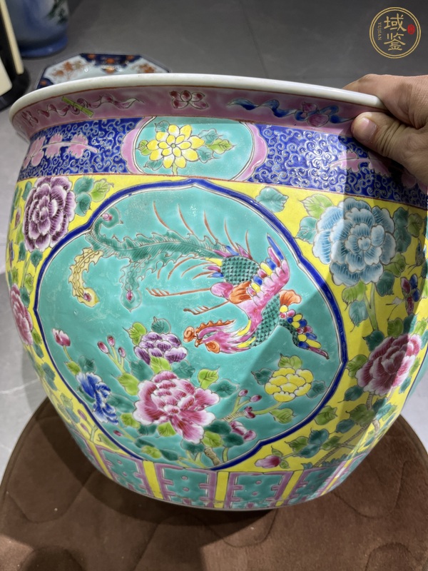 古玩陶瓷粉彩缸真品鑒賞圖