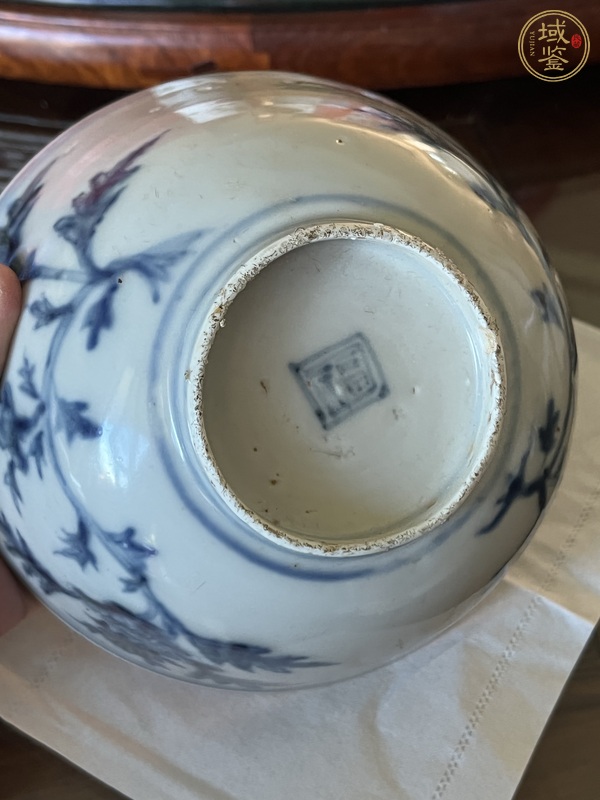 古玩陶瓷青花折枝花卉紋茶碗真品鑒賞圖