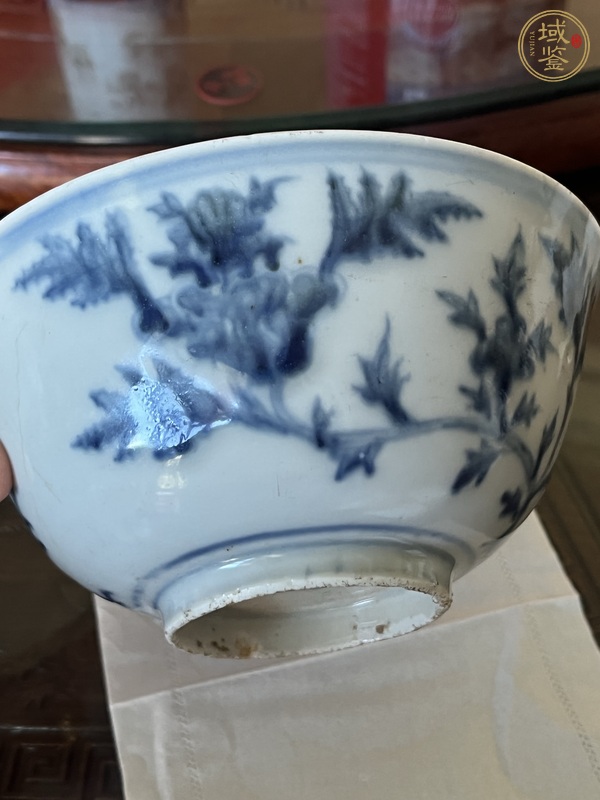 古玩陶瓷青花折枝花卉紋茶碗真品鑒賞圖