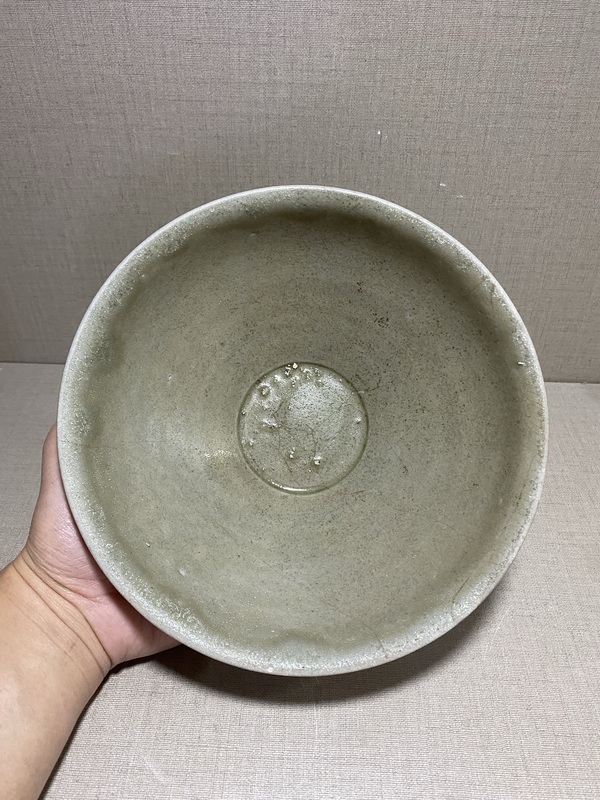 古玩陶瓷龍泉青瓷斗笠碗拍賣,當前價格2300元
