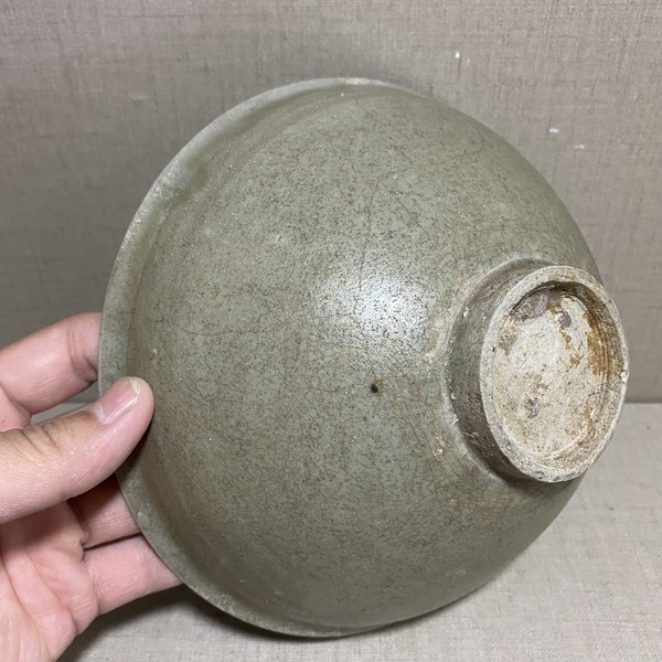 古玩陶瓷龍泉青瓷斗笠碗拍賣,當前價格2300元