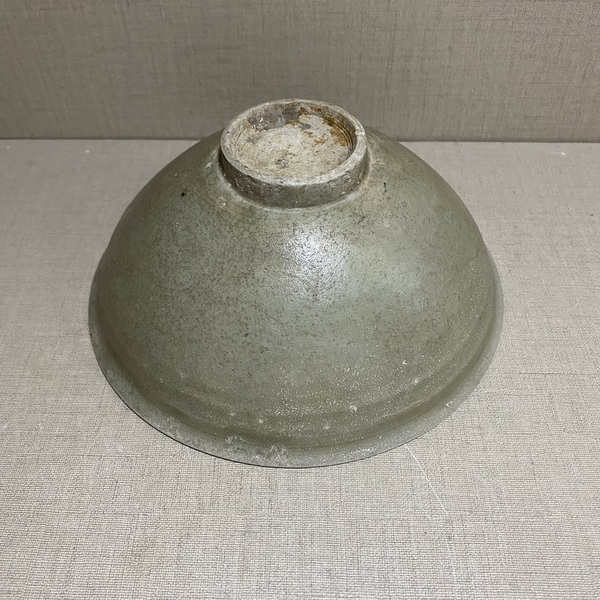 古玩陶瓷龍泉青瓷斗笠碗拍賣,當前價格2300元