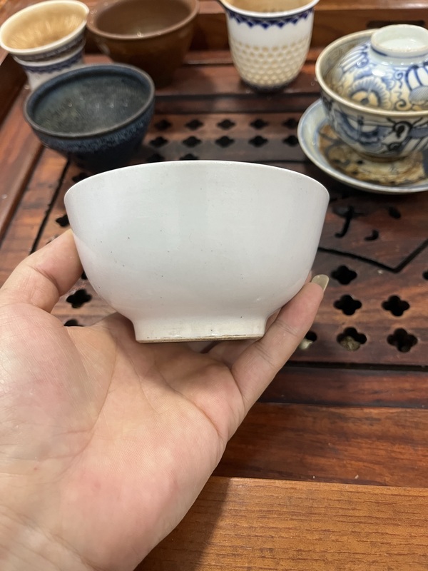 古玩陶瓷清代白釉茶碗拍賣，當(dāng)前價(jià)格0元