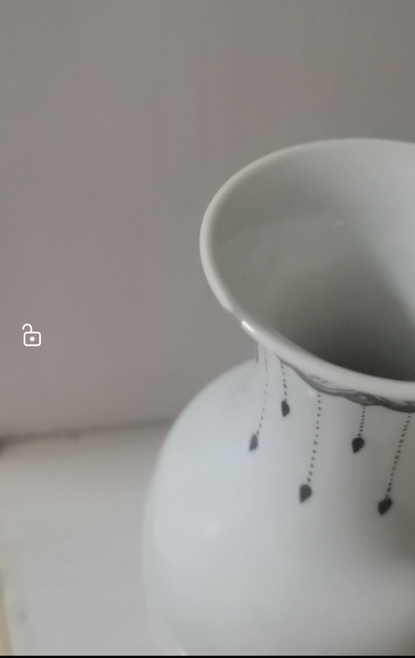 古玩陶瓷粉彩博古圖撇口瓶拍賣,當前價格2800元