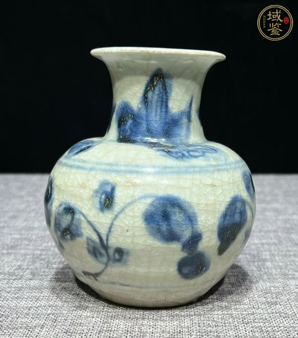 古玩陶瓷青花瓶真品鑒賞圖