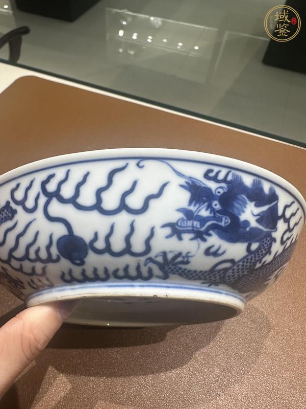 古玩陶瓷青花龍紋盤真品鑒賞圖