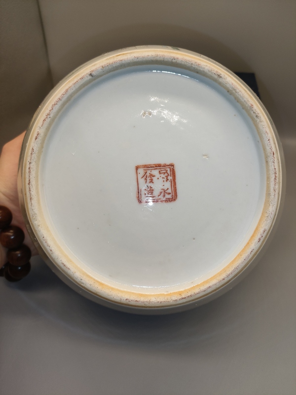 古玩陶瓷民國，粉彩西廂記故事紋大號粥罐拍賣，當前價格2000元