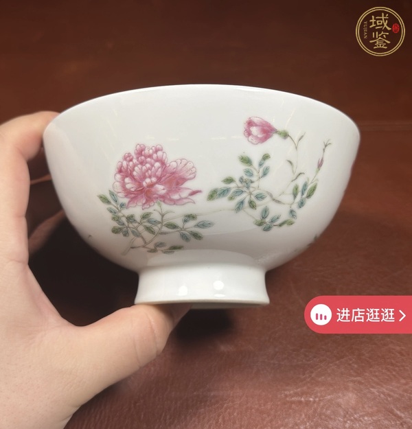 古玩陶瓷粉彩花卉紋蓋碗真品鑒賞圖