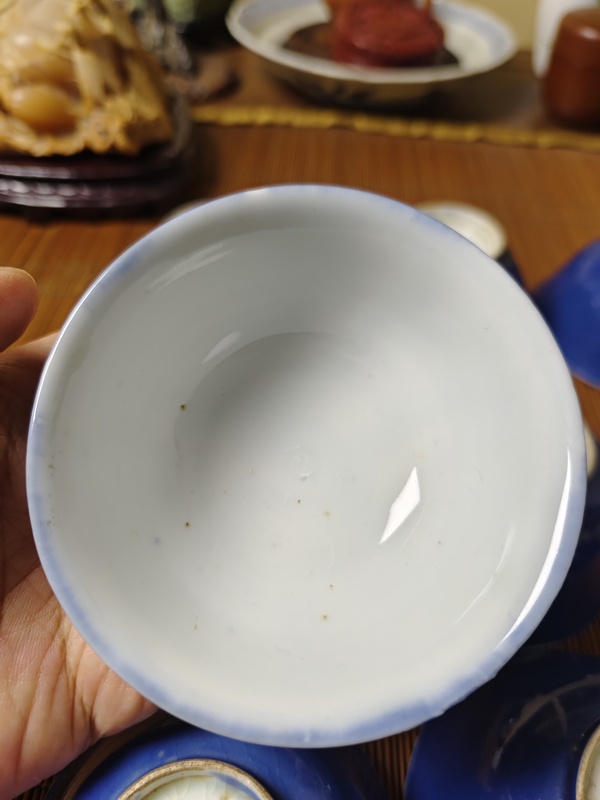 古玩陶瓷清中 祭藍(lán)釉茶杯拍賣，當(dāng)前價格1800元