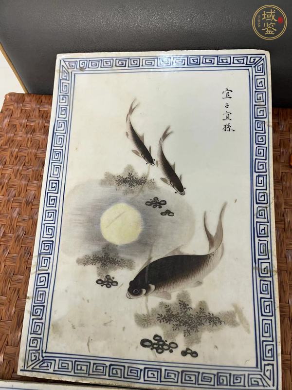 古玩陶瓷粉彩魚藻紋瓷板畫真品鑒賞圖