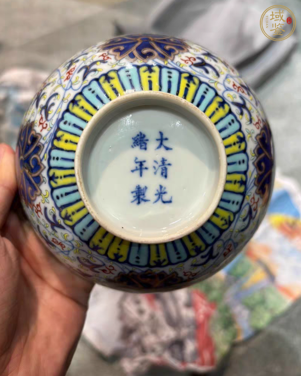 古玩陶瓷斗彩碗真品鑒賞圖