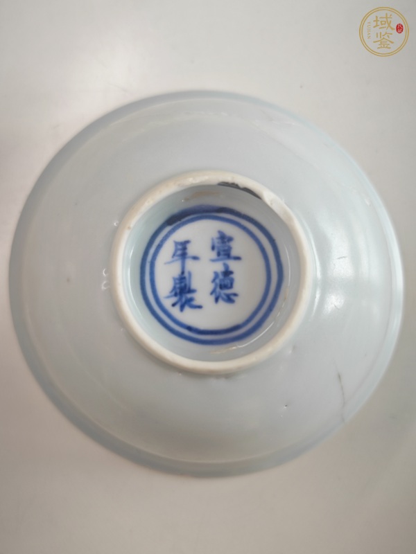 古玩陶瓷青花麒麟紋茶碗真品鑒賞圖