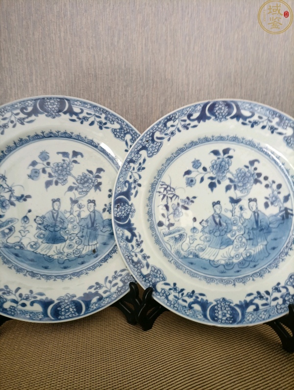 古玩陶瓷清早·青花仕女嬰戲紋折沿盤一對(duì)拍賣,當(dāng)前價(jià)格5680元