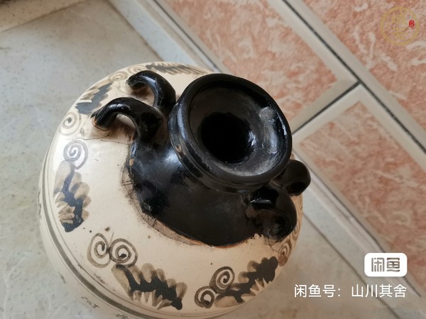 古玩陶瓷白地黑花雙系盤瓶真品鑒賞圖